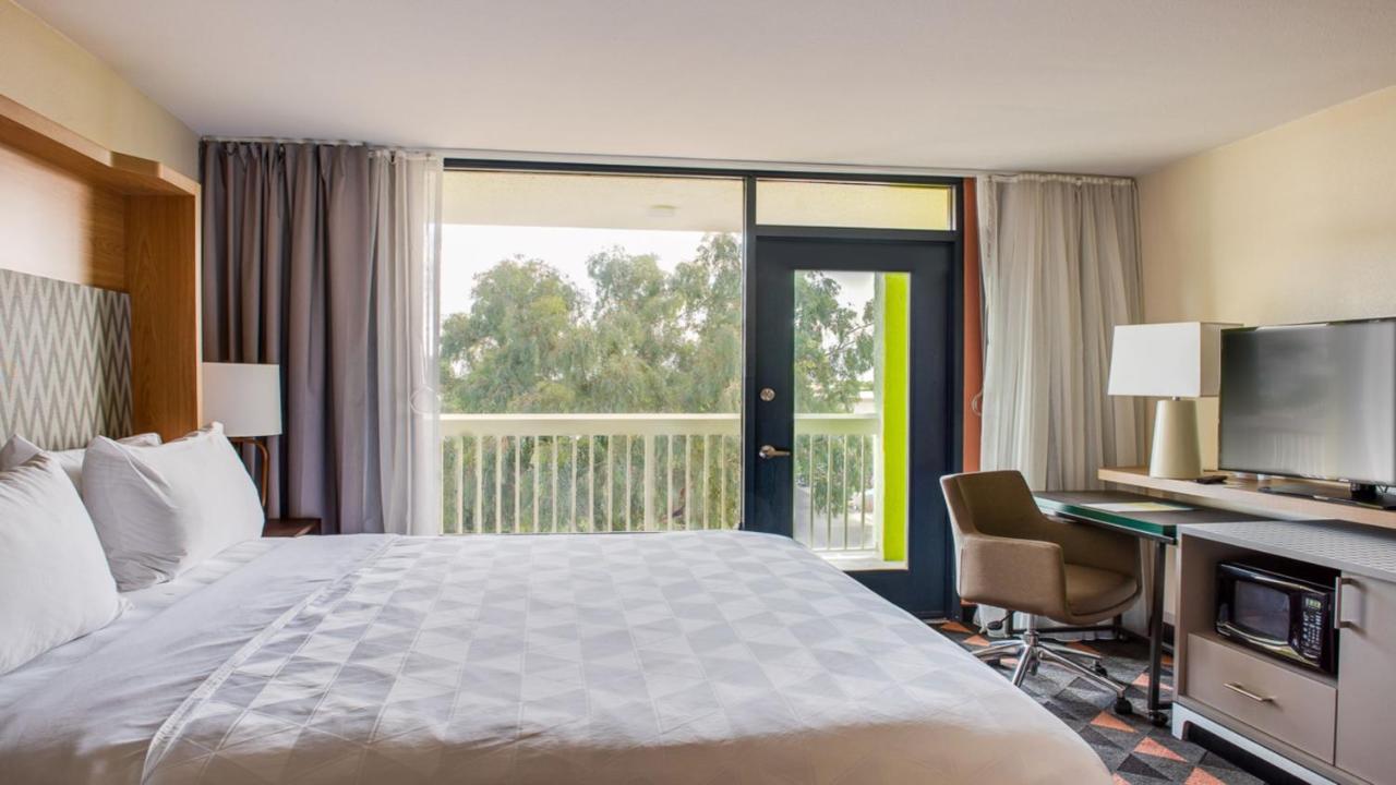 Holiday Inn Phoenix-Mesa Chandler By Ihg Экстерьер фото